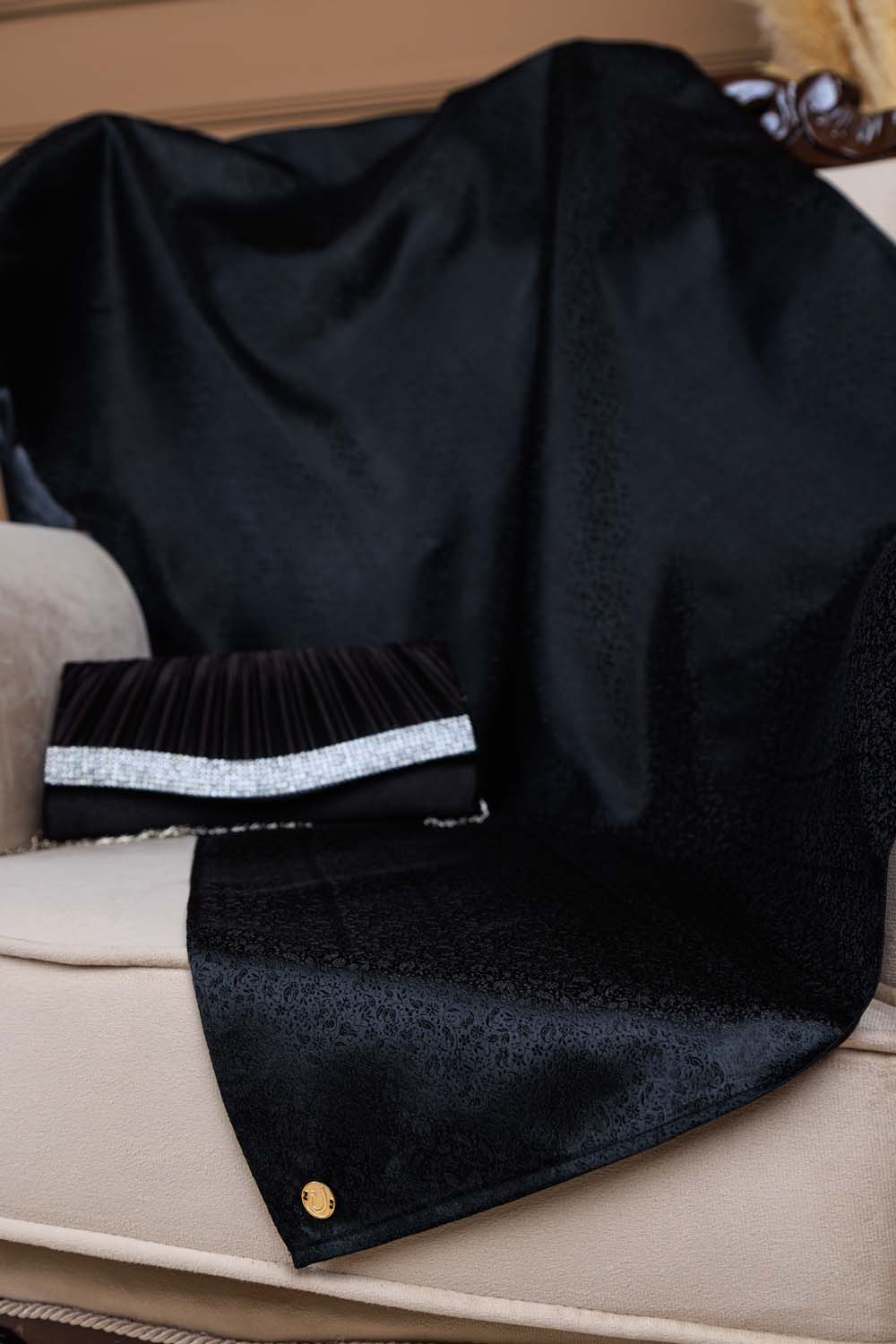 Royal Black Motif - Image 2