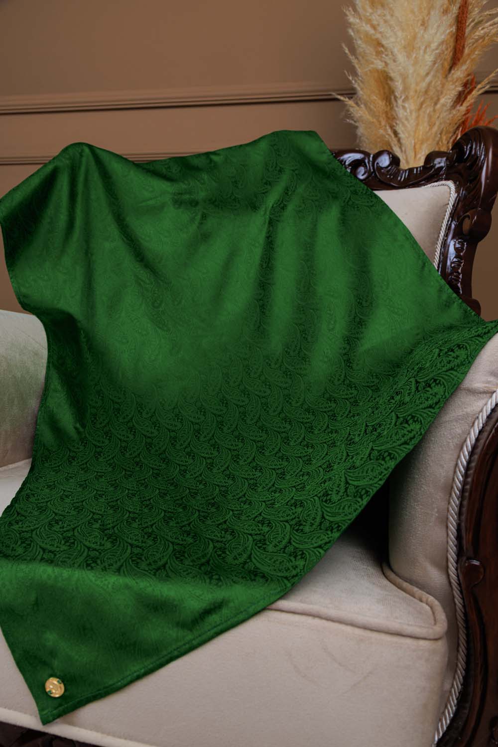 Emerald Almond Motif - Image 2