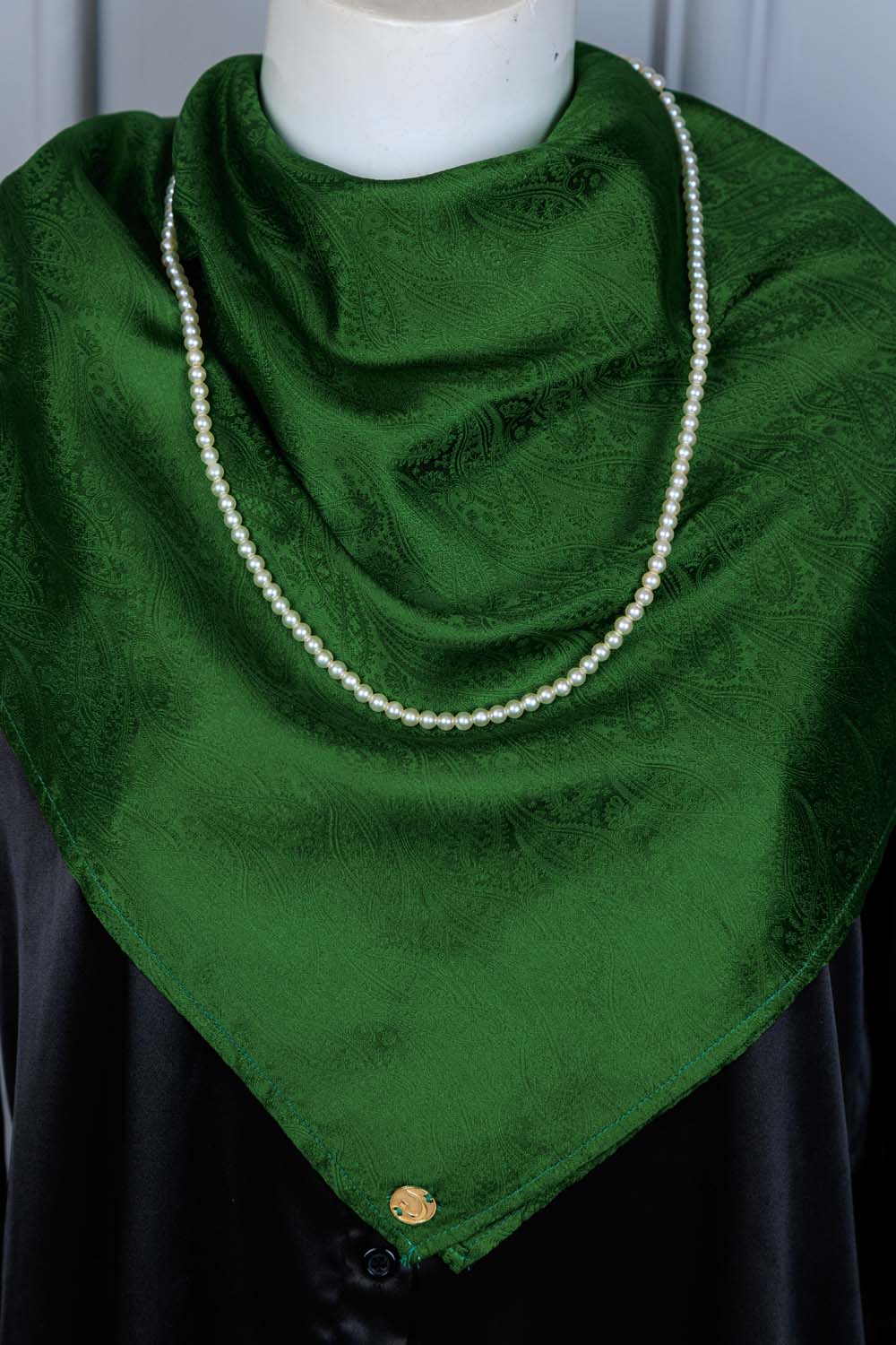 Emerald Almond Motif - Image 4