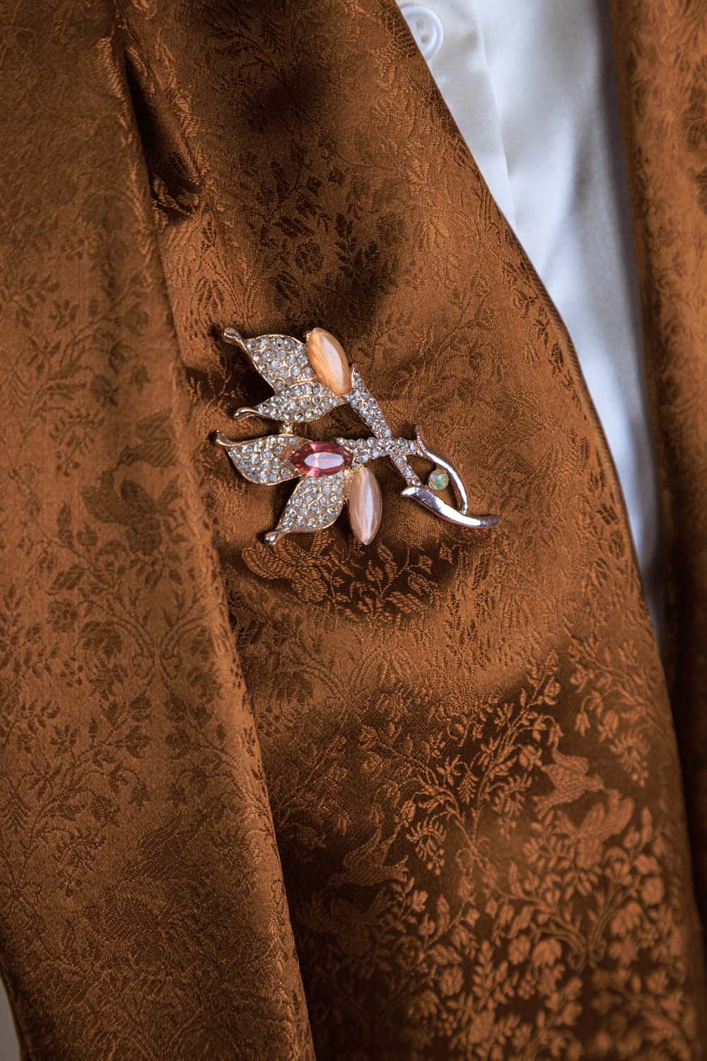 Honey Lovebirds Motif - Image 4