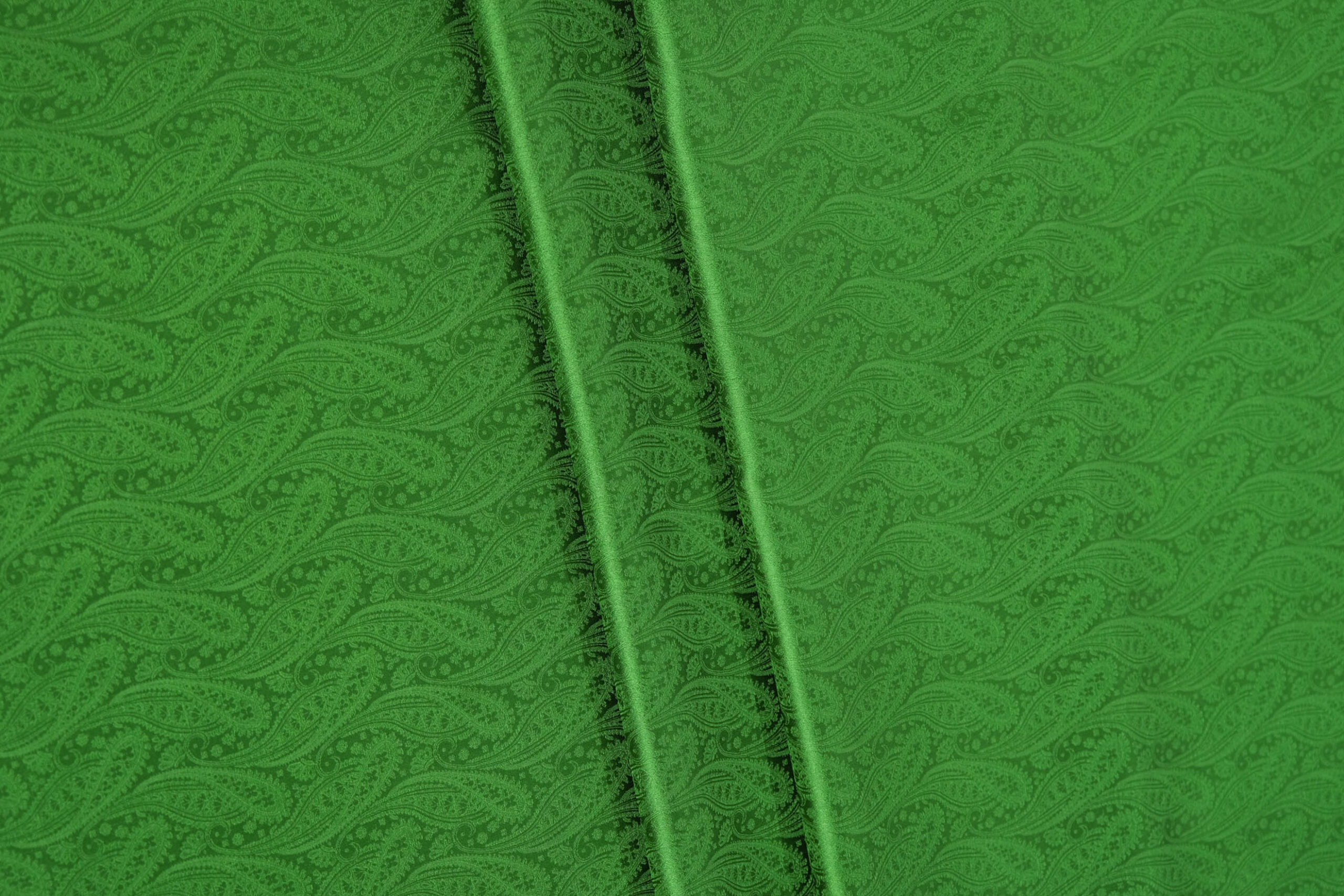 Emerald Almond Motif - Image 2